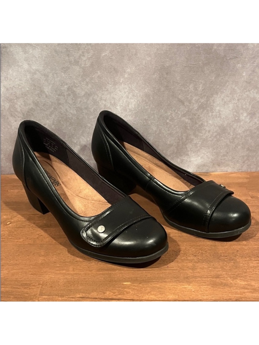 Dream Pairs Black Low Block Heel Vegan Leather Pumps with Strap Accent size 11